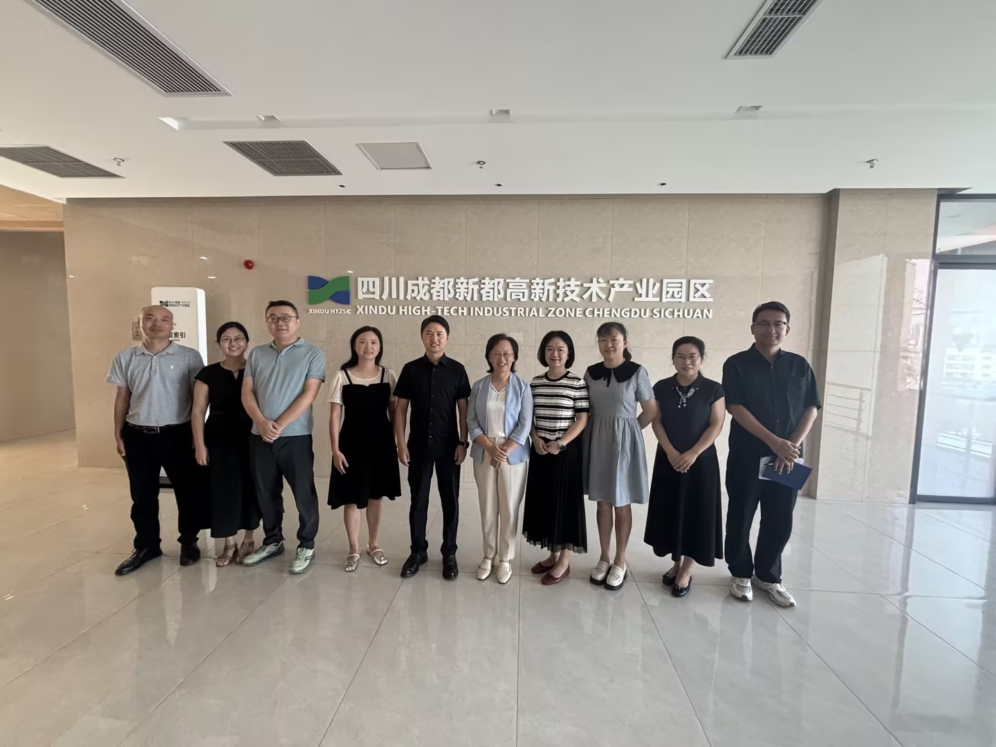 9d8acaea-eec8-4a56-a1b5-5d538acad0ea.jpg